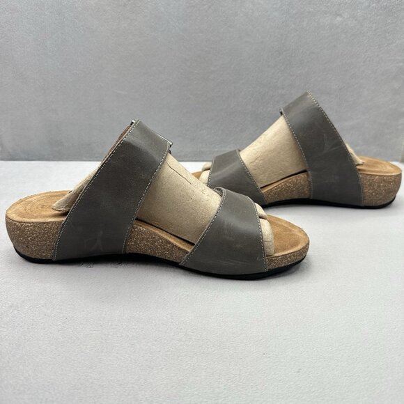 Taos My Dear Womens Size 9-9.5 (EU 40) Sandals Gray Adjustable Slides Cork Wedge - Picture 5 of 8